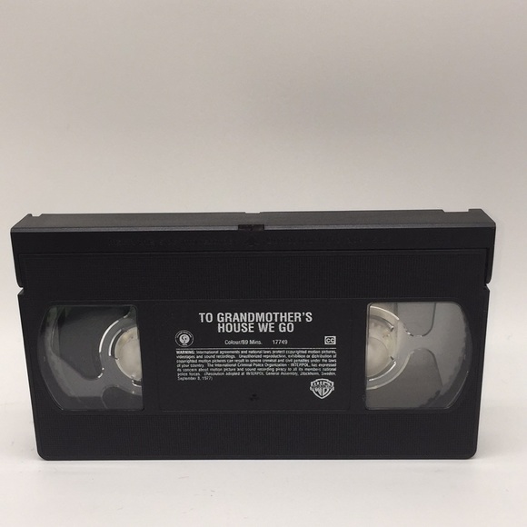 To Grandmother’s House We Go VHS Video - Picture 5 of 8